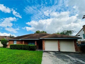 Building Photo - 9 S Cynthia St