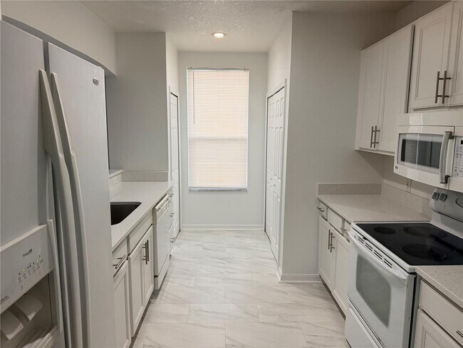 Foto del edificio - 642 Captiva Cir