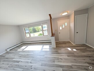 Building Photo - 1 Islanda Ct