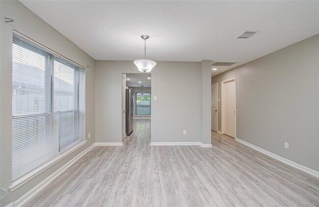 Foto del edificio - Village Park Drive, Missouri City, TX 77489 - 5 BR 2.5 BA single-family home