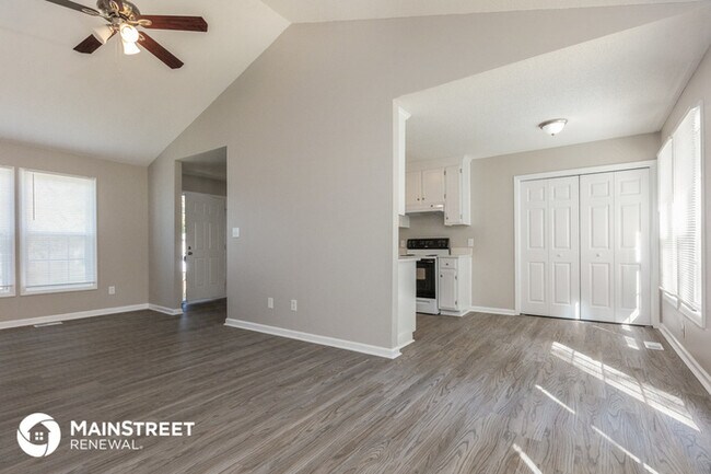 Foto del edificio - 1410 Mandolin Pl