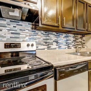 Building Photo - 2 br, 2 bath  - 3201 Thousand Oaks