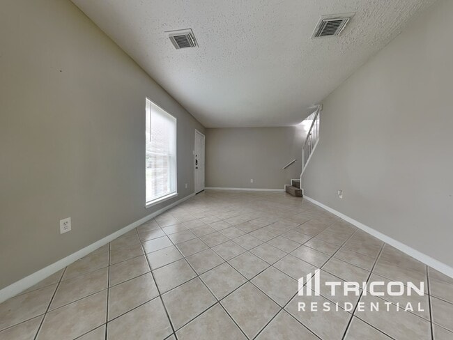 Foto del edificio - 7519 Lobera Dr