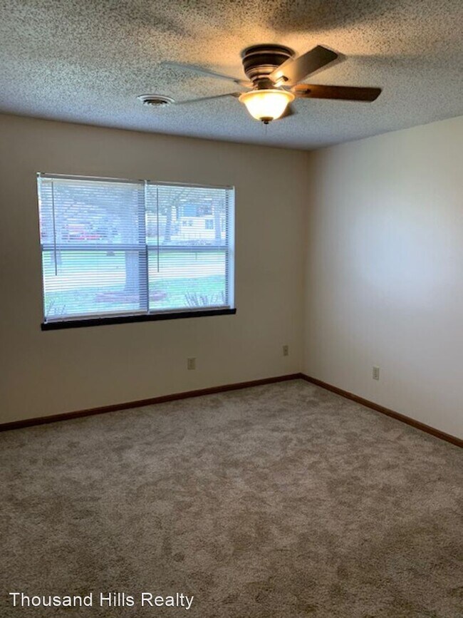 Building Photo - 3 br, 2 bath House - 2114 Bird Road