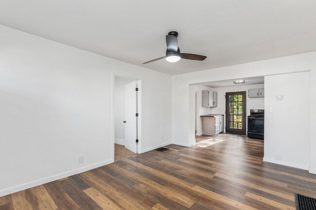 Foto del edificio - 245 S Ferree St