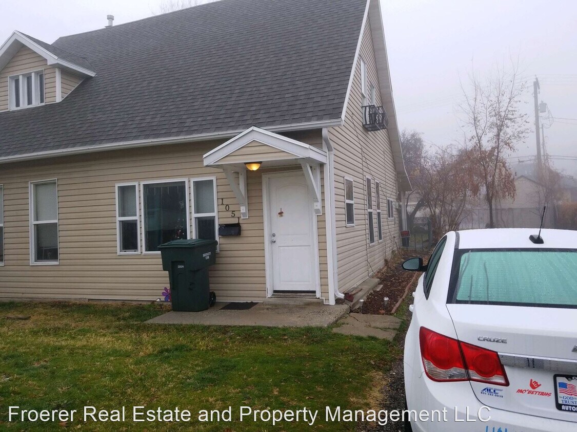 Foto principal - 2 br, 1 bath House - 1051 Capitol Avenue