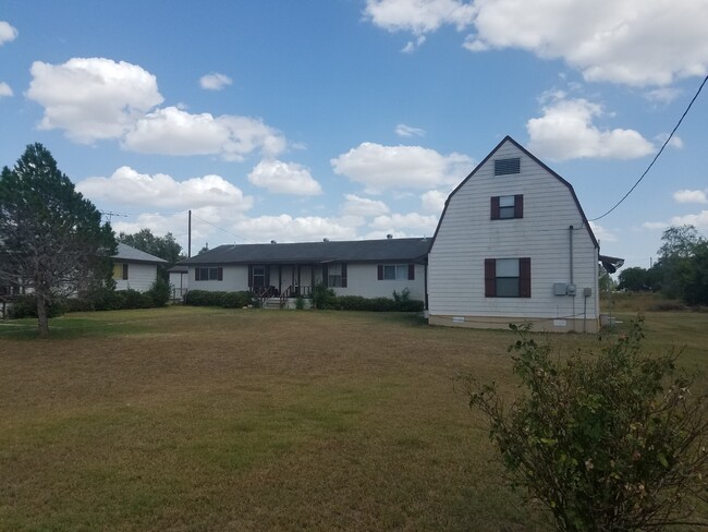 Foto del edificio - 1104 Hickory St