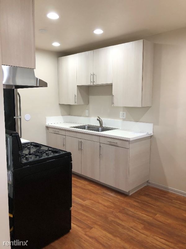 Foto del edificio - 1 br, 1 bath Apartment - 365 H St K Unit K
