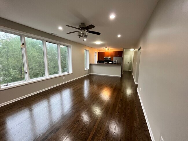 Foto del edificio - 5219 S Michigan Ave