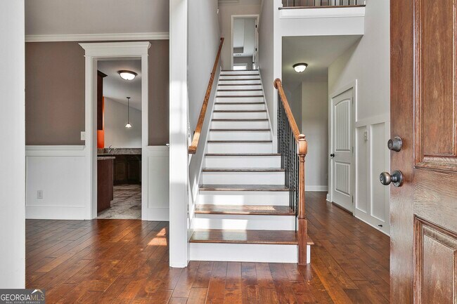 Foto del edificio - 318 Stillwood Dr