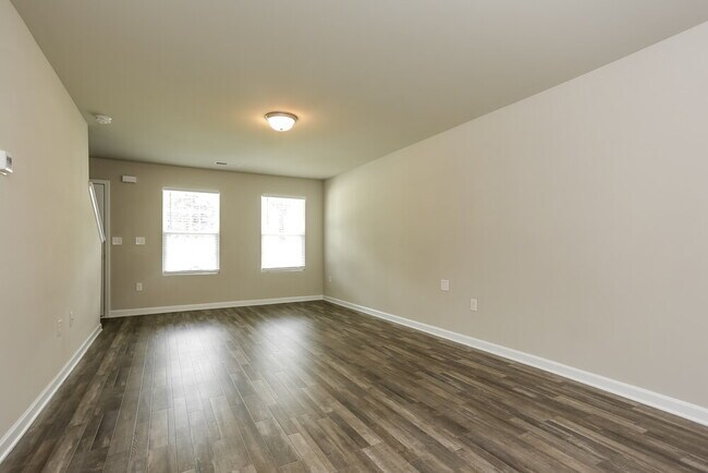 Foto del edificio - 2574 Wood Bend Ln