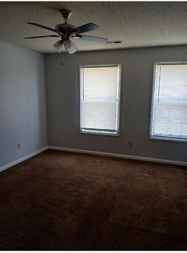 Foto del edificio - Brookline 32