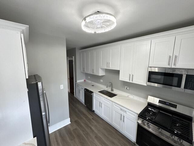Foto principal - 6360 S Greenwood Ave
