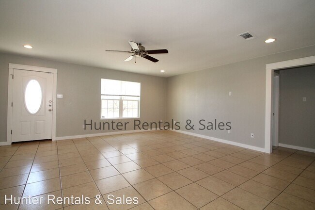 Foto del edificio - 3 br, 2 bath House - 2505 Boyd Ave