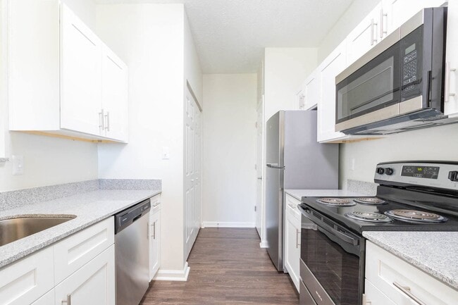 Foto del edificio - Steeplechase at Shiloh Crossing