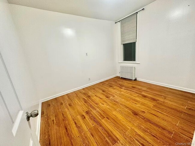 Foto del edificio - 18-17 125th St