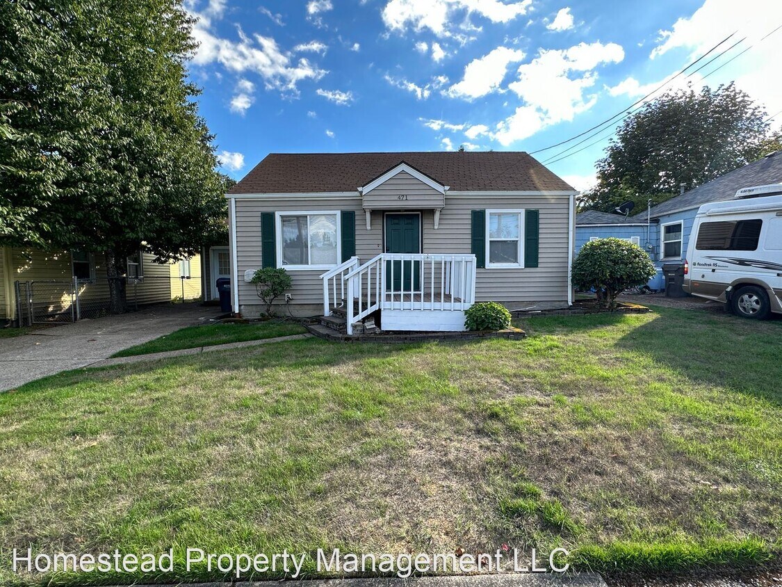 Primary Photo - 3 br, 2 bath House - 471 W. Main Street