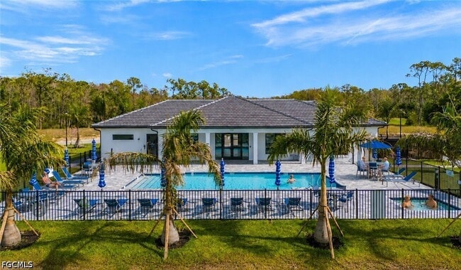 Foto del edificio - 13092 Georges Cay Pl