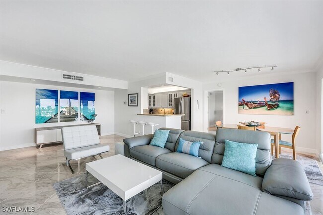 Foto del edificio - 2750 Gulf Shore Blvd N