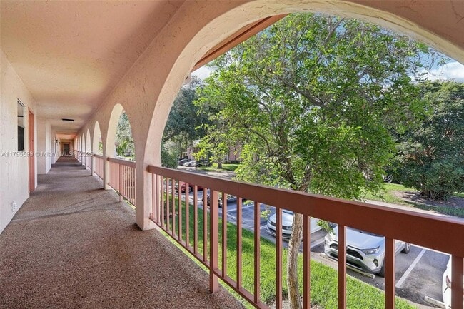 Building Photo - 1210 Bahama Bend
