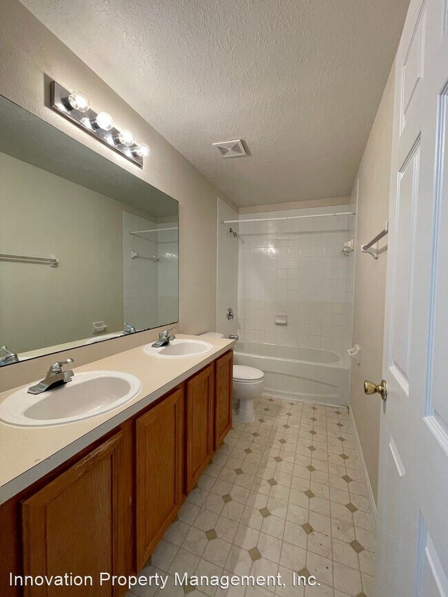 Building Photo - 4 br, 2.5 bath House - 202 Flounder Place