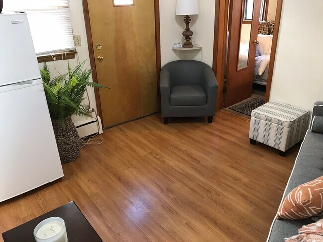 Building Photo - 2111 University Ave