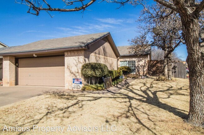 Foto del edificio - 2 br, 2 bath House - 5520 93rd Street