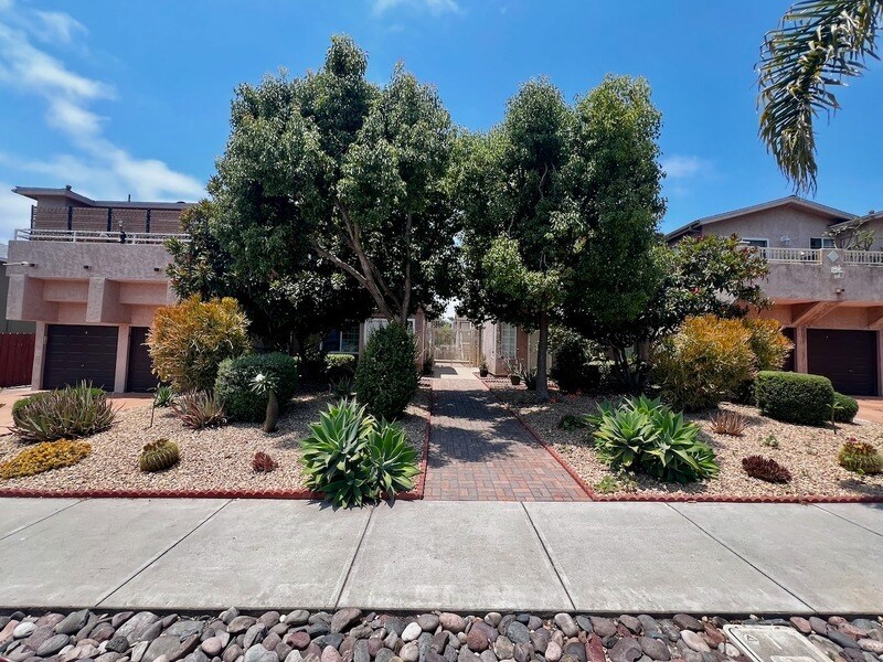 Foto principal - 3932 Hamilton St