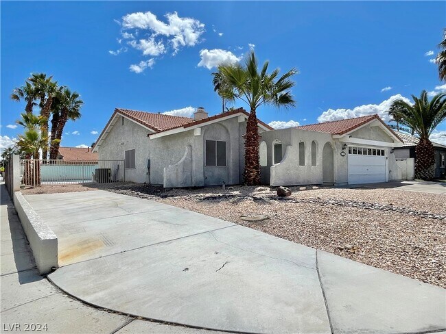 Building Photo - 330 Cuzco Ct