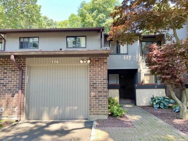 Primary Photo - 174 High Pond Dr