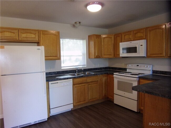 Foto del edificio - 2807 Jefferson St W