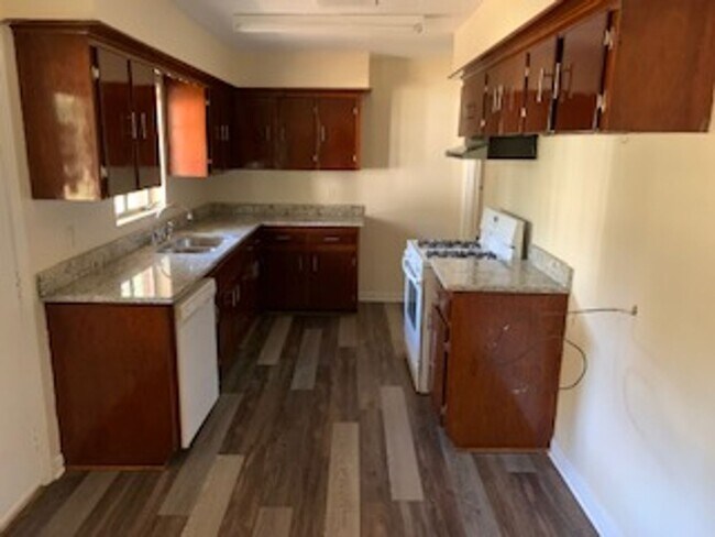 Foto del edificio - 3/2 Brick Home near USA campus