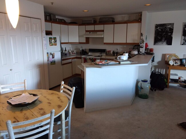 Building Photo - Top Floor South Boulder 2BD/2BA Condo - Av...