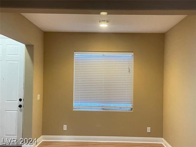 Foto del edificio - 5079 W Moberly Ave