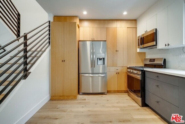 Building Photo - 6201 La Mirada Ave