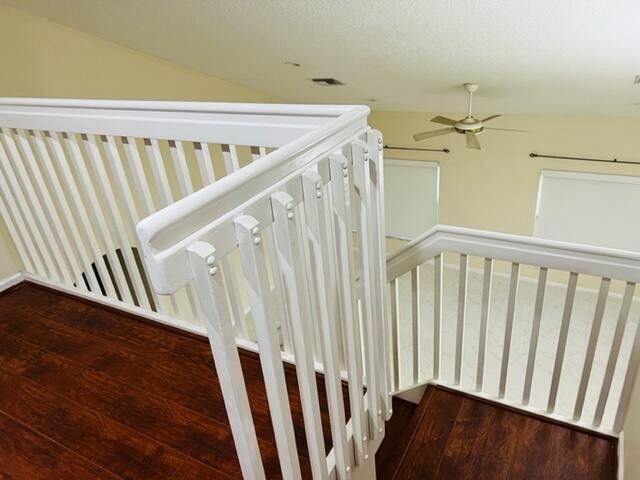 Foto del edificio - 10787 Fillmore Dr