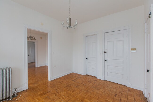 Foto del edificio - 540 W Armitage Ave