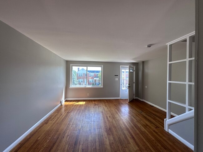 Building Photo - 7444 Berkshire Rd