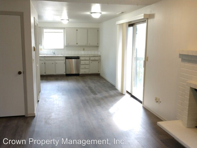 Building Photo - 2196-2204 Nomad Ct SE