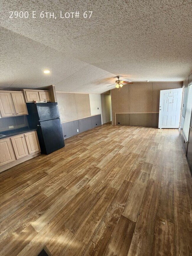 Foto del edificio - 2900 E 6th Ave