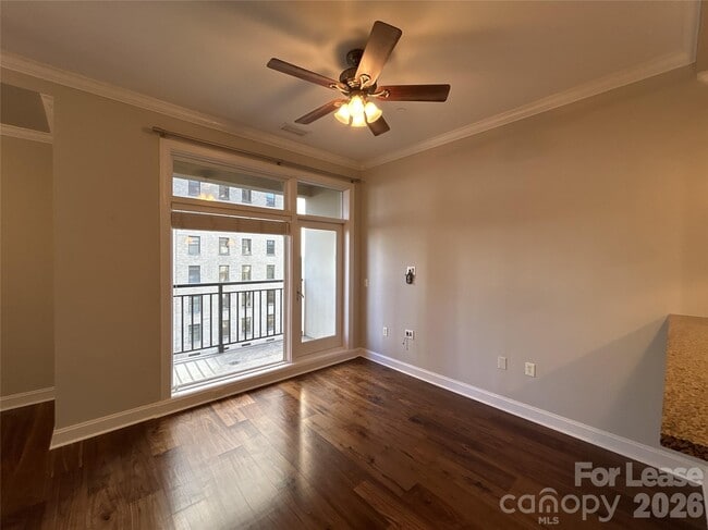 Foto del edificio - 230 S Tryon St