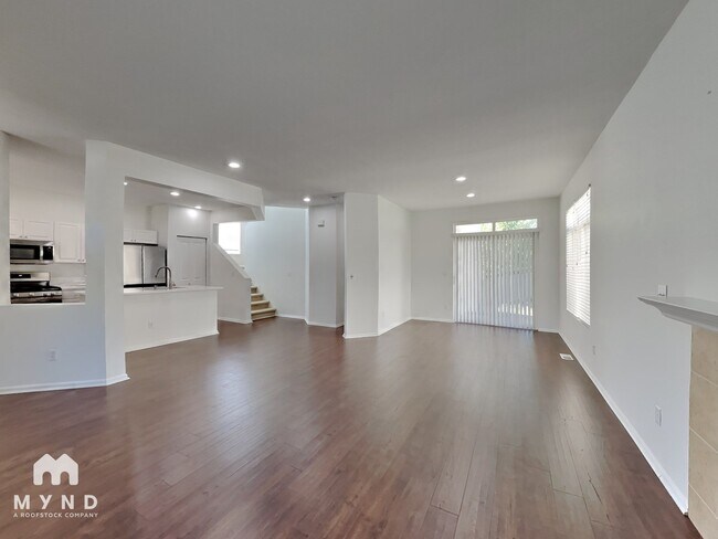 Foto del edificio - 17061 Parkside Way SE