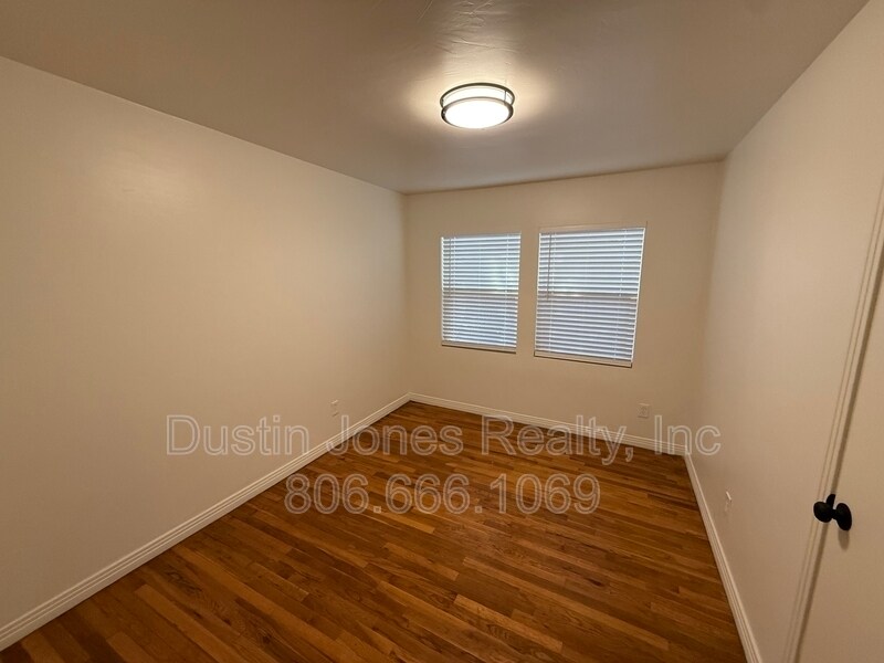 Foto del edificio - 3008 35th St