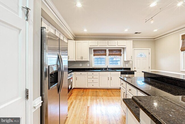 Foto del edificio - 1535 Gales St NE