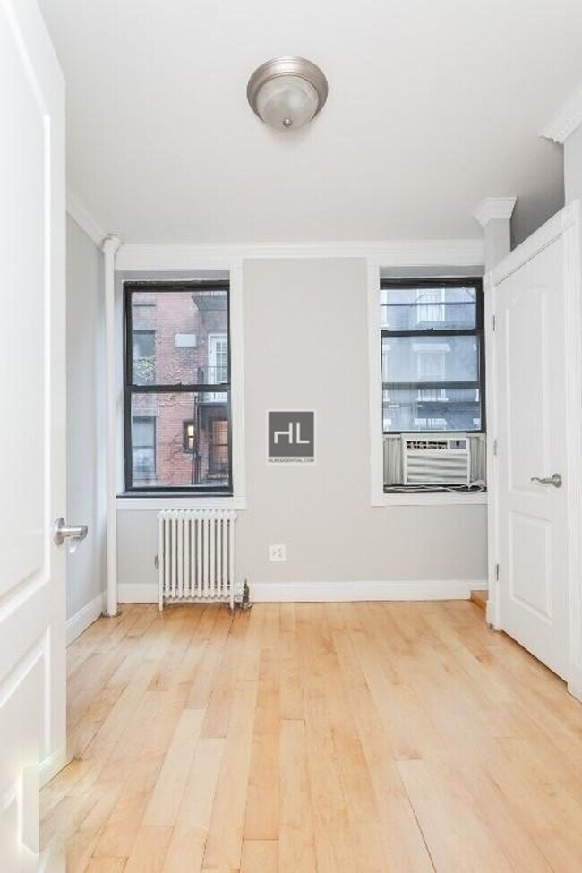 Building Photo - Avenue A