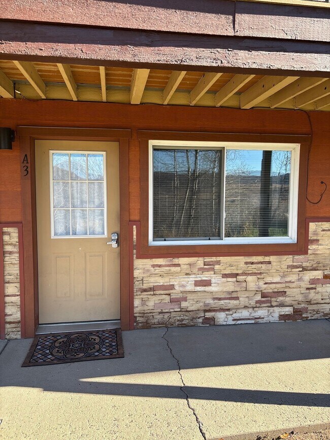 Foto del edificio - 3295 Apres Ski Way