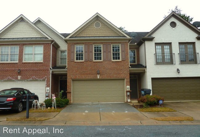 Building Photo - 1656 Oakbrook Lake Dr