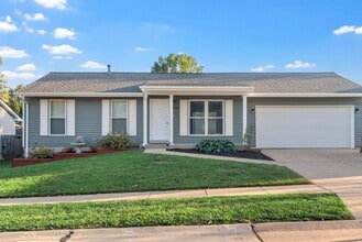 Building Photo - 1338 Manuka Dr