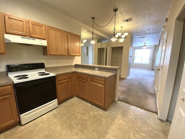 Foto del edificio - Kensington North #1608 - Move in now