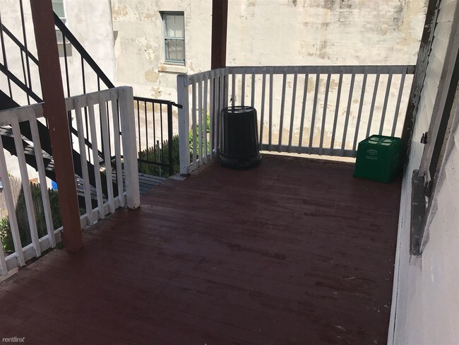 Building Photo - 1 br, 1 bath  - 326 N Lumber St